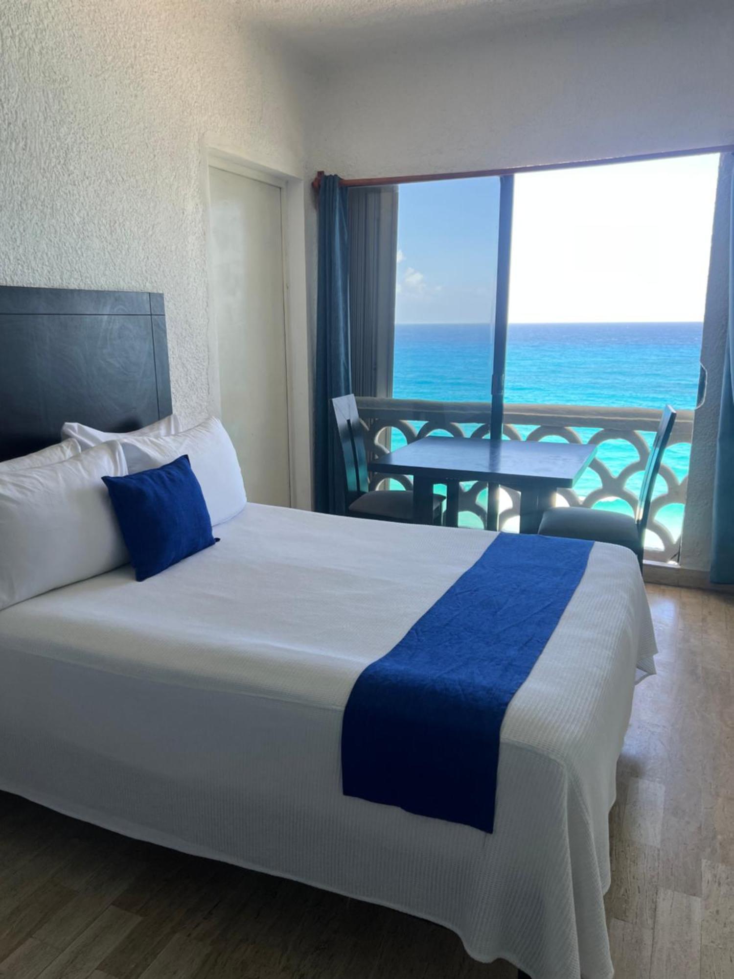 “Magic Sunrise At Cancun” 外观 照片